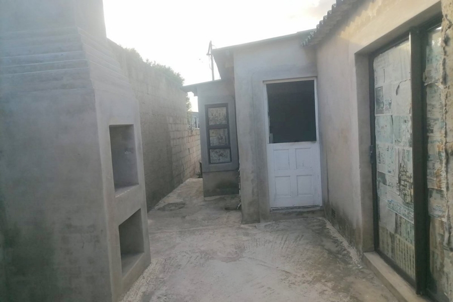 2 Bedroom Property for Sale in New Brighton Eastern Cape